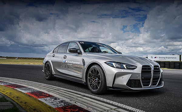 BMW M Driving Experience. BMW M INTENSIVE TRAINING